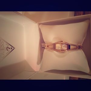 NEW!!! Guess watch