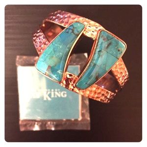 Copper & turquoise bracelet.