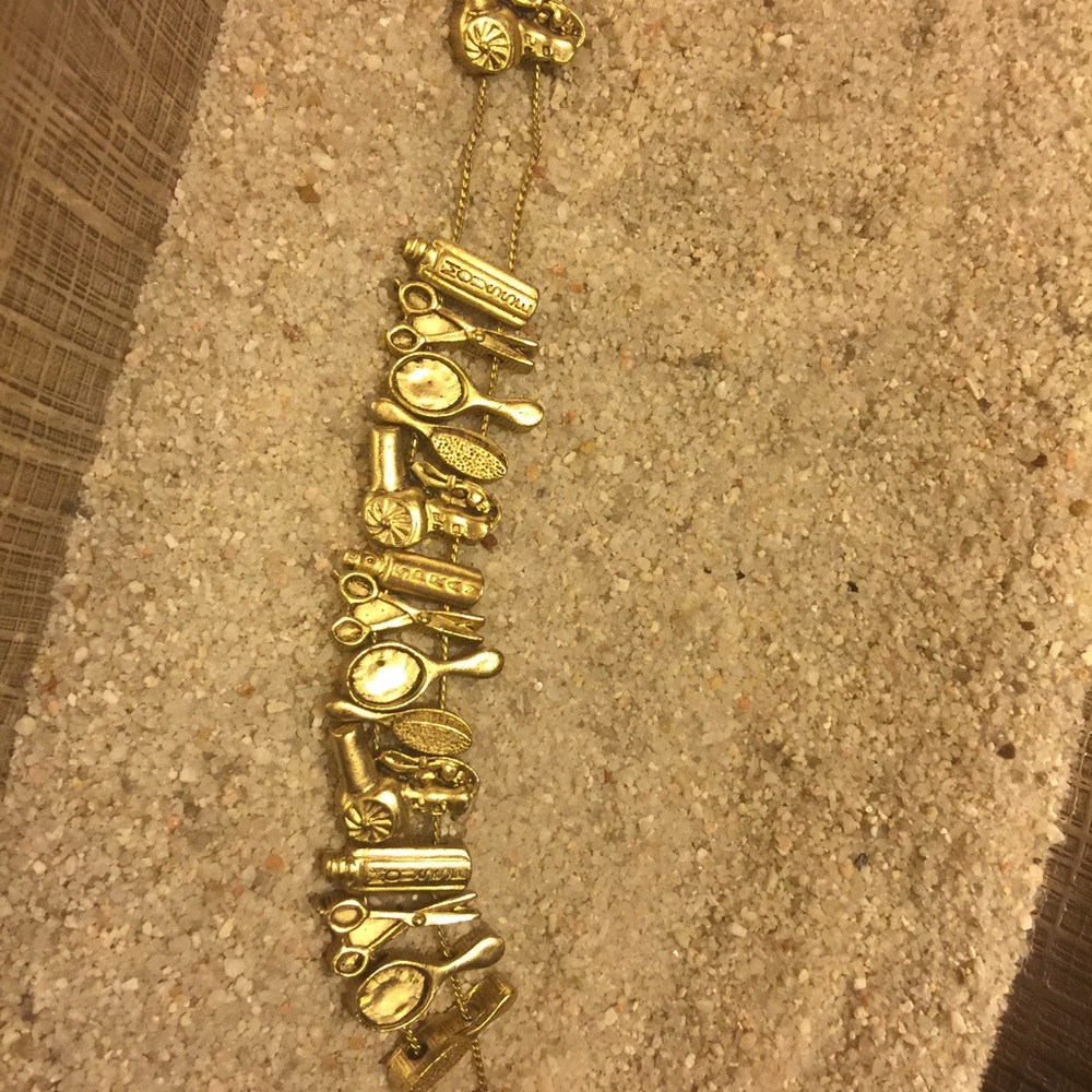 Gold hairdressing bracelet