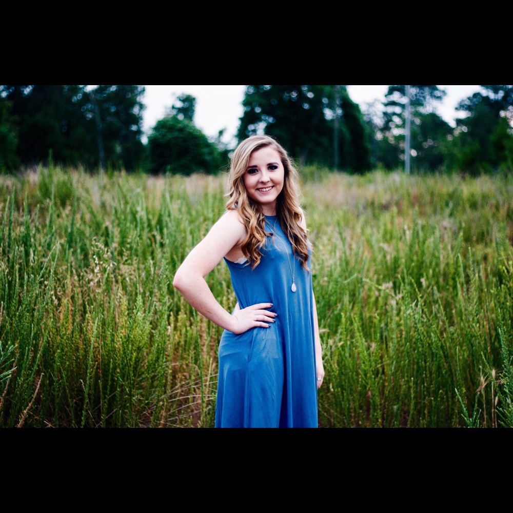 Meet your Posher, Abby