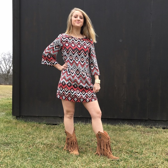 Aztec Shift Dress - Picture 3 of 4