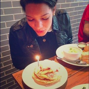 Meet your Posher, Ashleigh