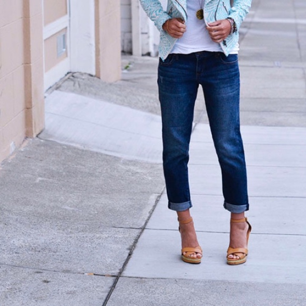Old Navy boyfriend blue jeans