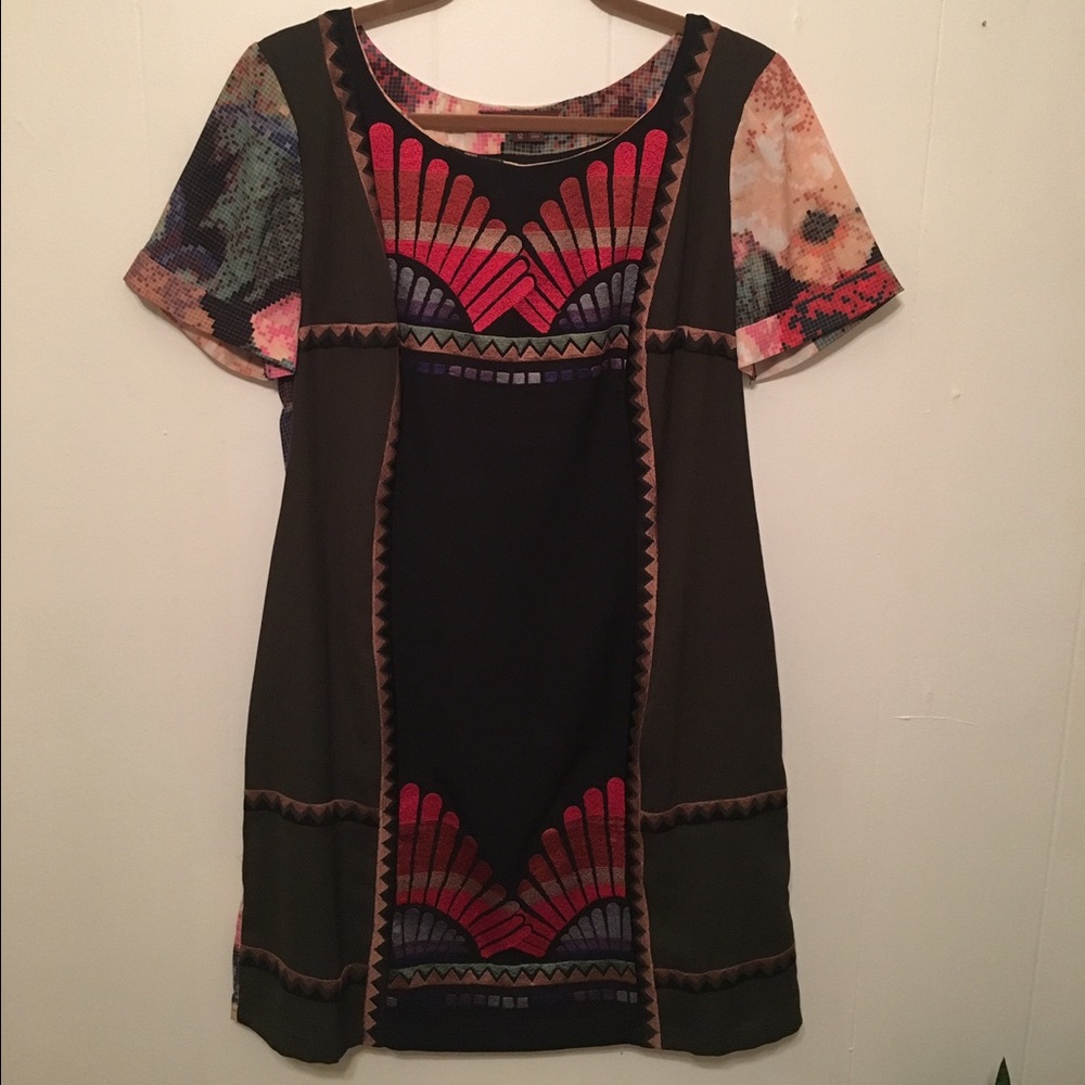 Multicolor Ranna Gill fanned vignette shift dress