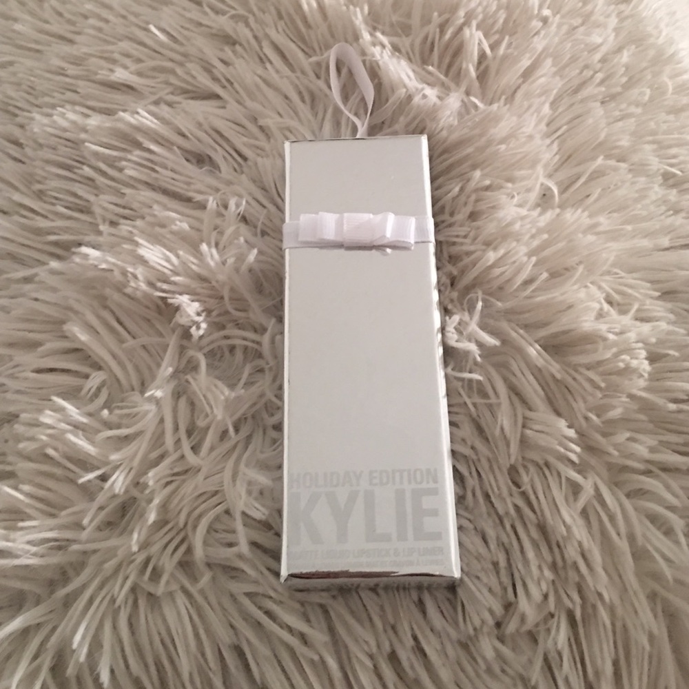 AUTHENTIC "MERRY" Kylie Cosmetics Lip Kit Holiday