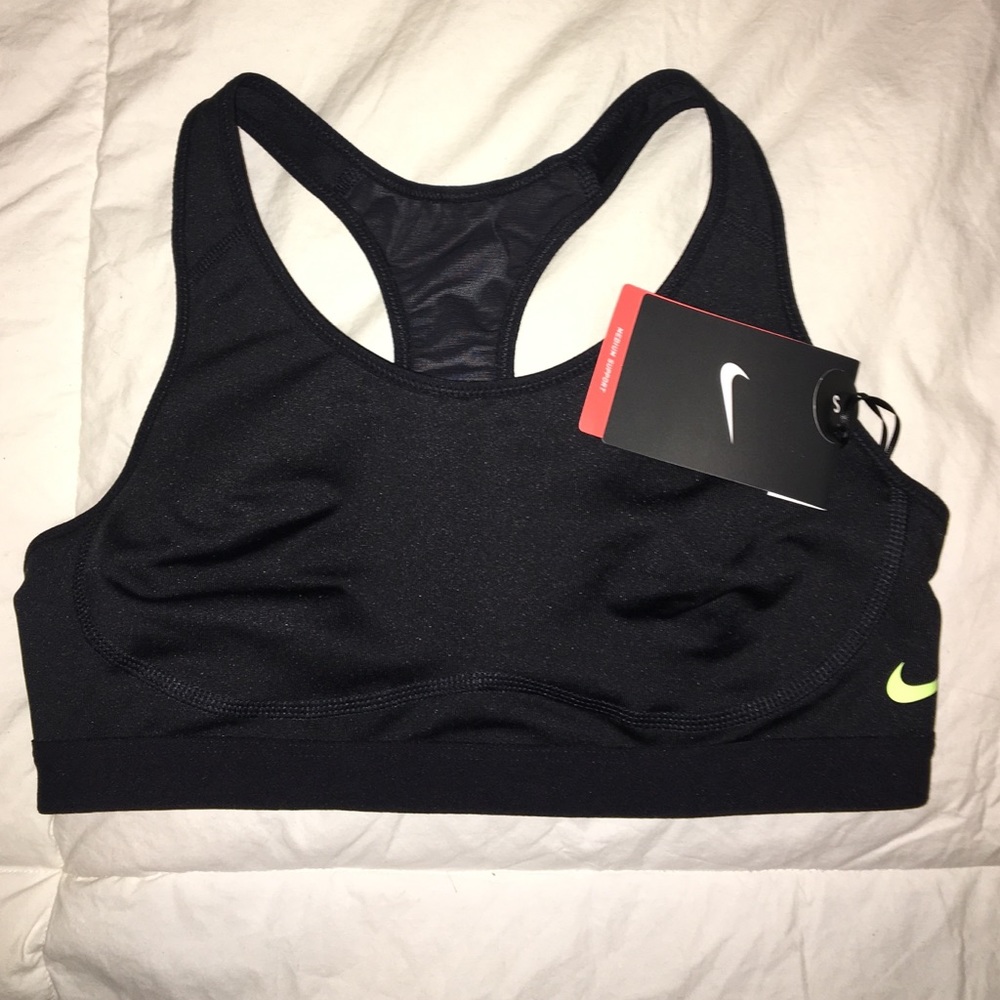 New Nike Pro Fierce Bra