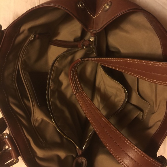 Coach purse never used - Picture 2 of 3