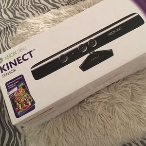 Xbox 360 Kinect brand new with game