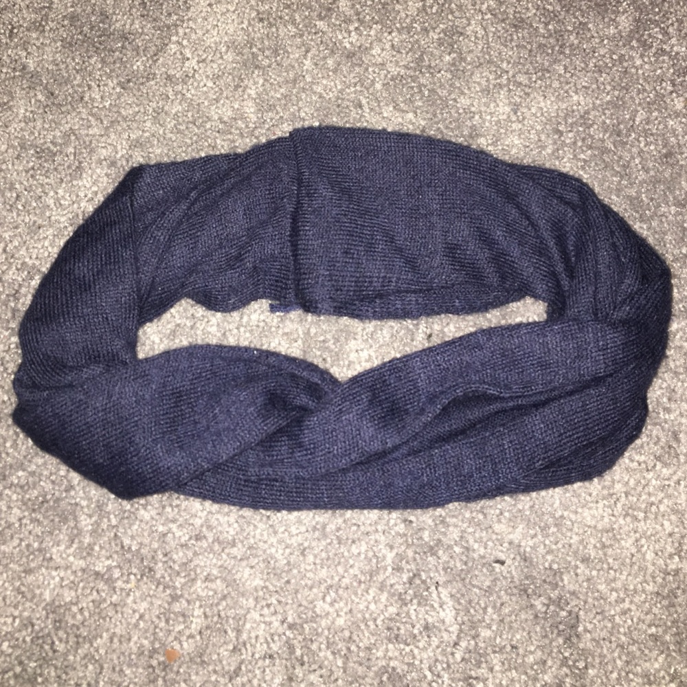 NWOT Navy Blue Turban
