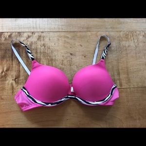 Victoria's Secret Pink / Zebra Bra