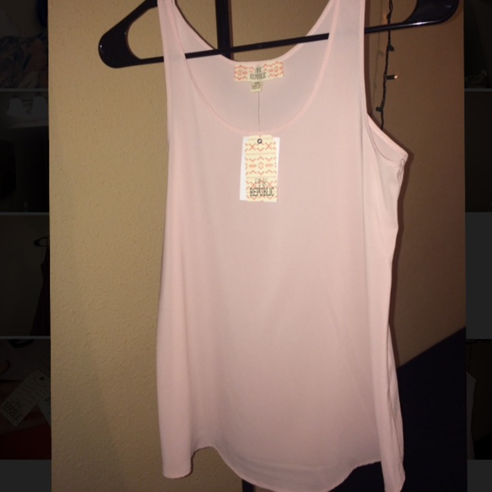 New un used tank top