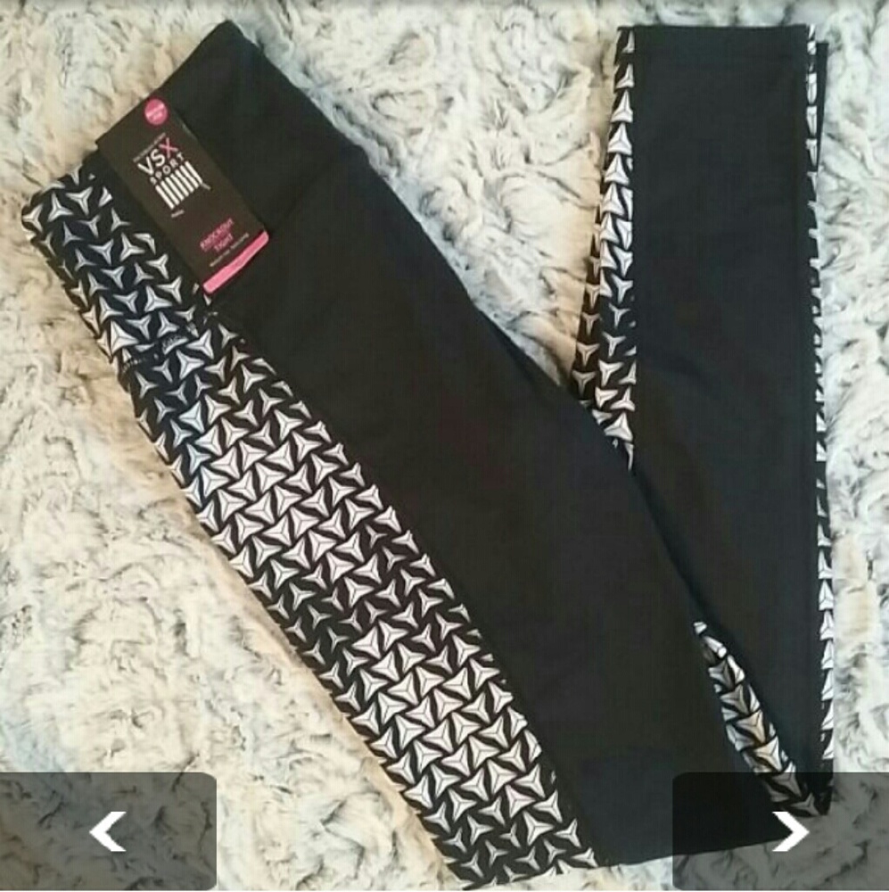 NWT Victoria's Secret vsx sport leggings small