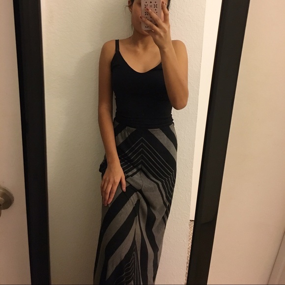 Volcom Dresses & Skirts - Volcom long maxi skirt