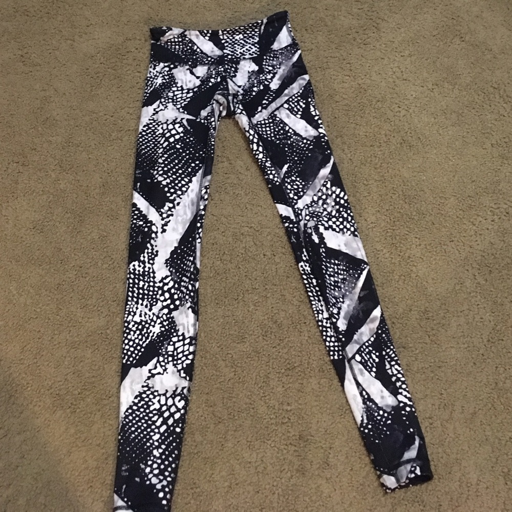 Lululemon full length legging Static mist
