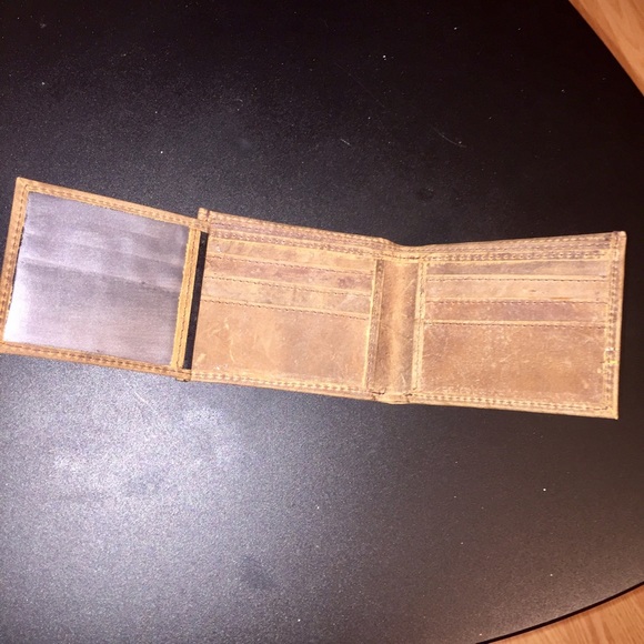 Tri-Fold Wallet - Picture 3 of 4