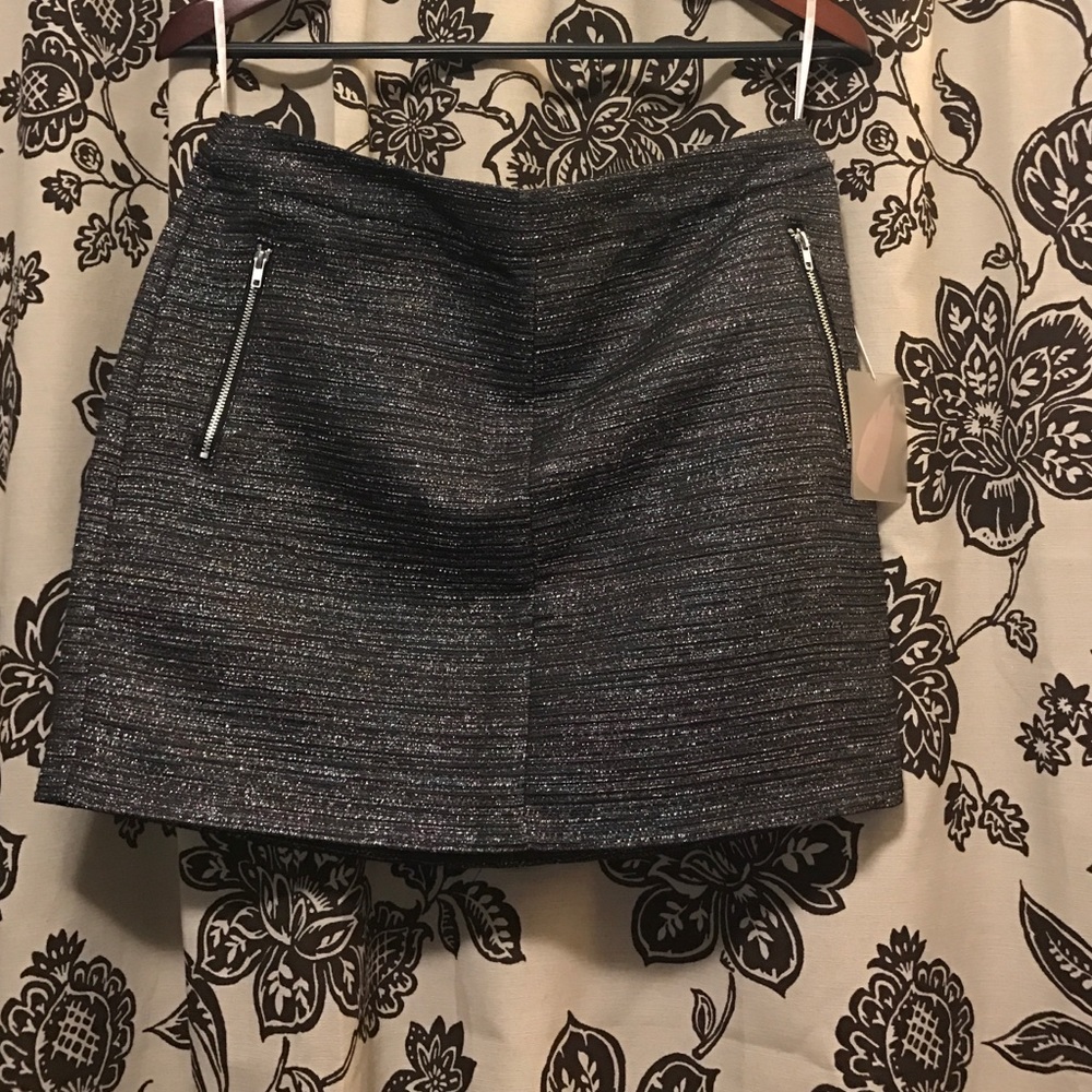 NWT forever 21 mid thigh skirt