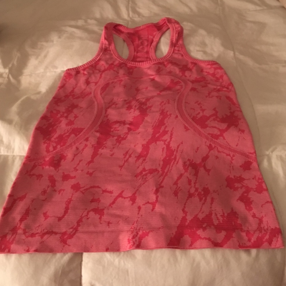 Lululemon swiftly tech racerback tank