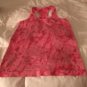 Lululemon swiftly tech racerback tank