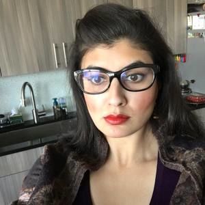 Meet your Posher, Nadia