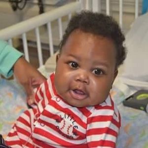 Meet your Posher, Dee