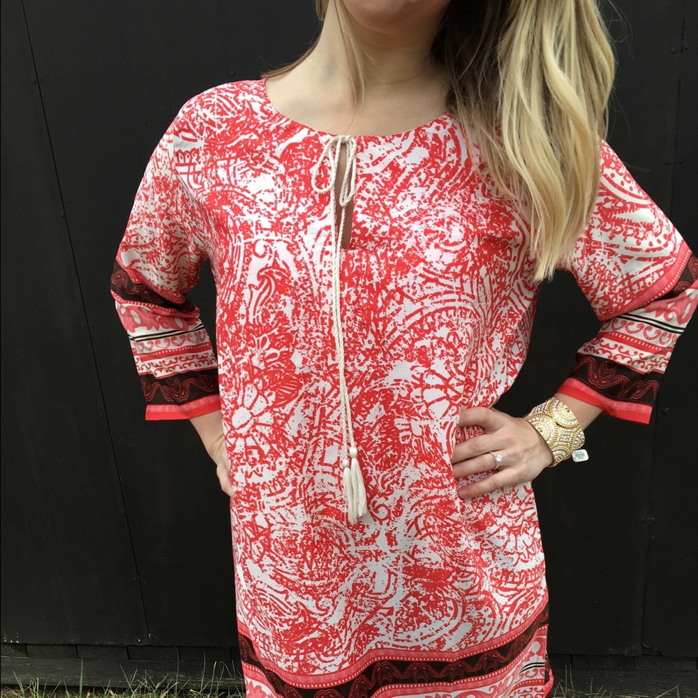 Chic Bright Pattern Shift Dress - Picture 2 of 4