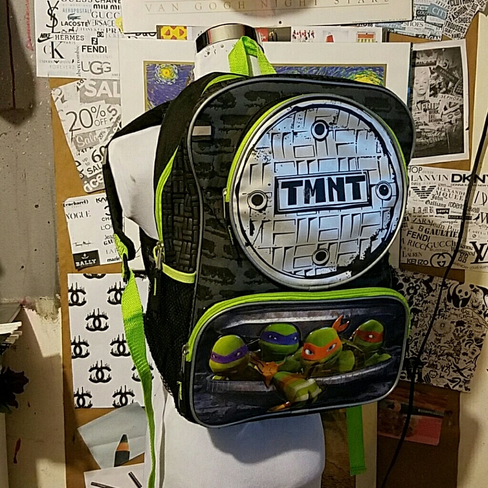 Like new Teenage Mutant Ninja Turtles backpack
