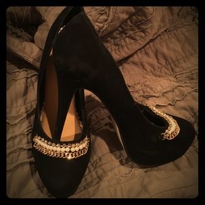Shoedazzle 9.5 Black Velvet Heels