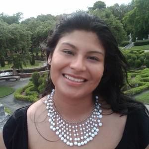 Meet your Posher, Juana