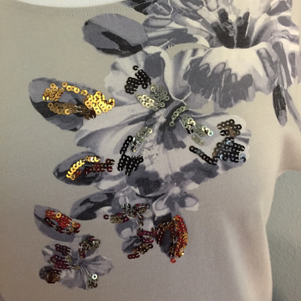 Express Sequin Tee - Picture 2 of 4
