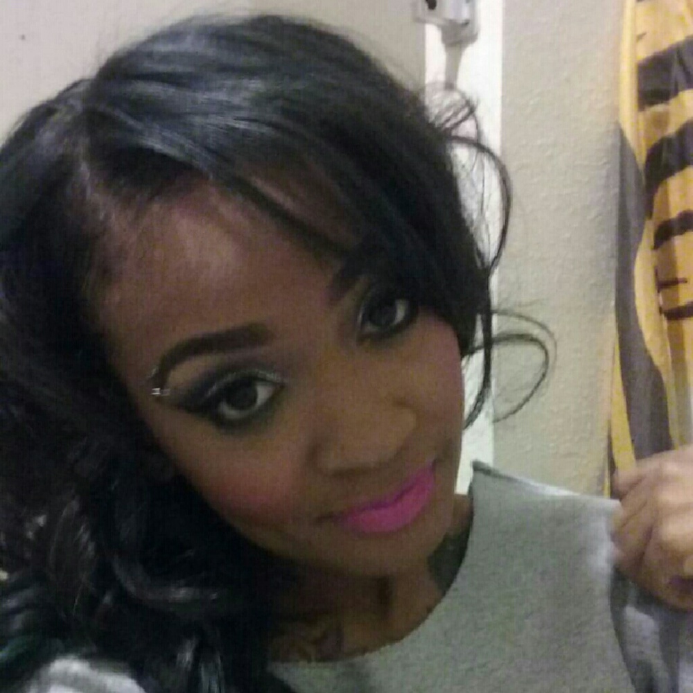 Meet your Posher, Shamelia