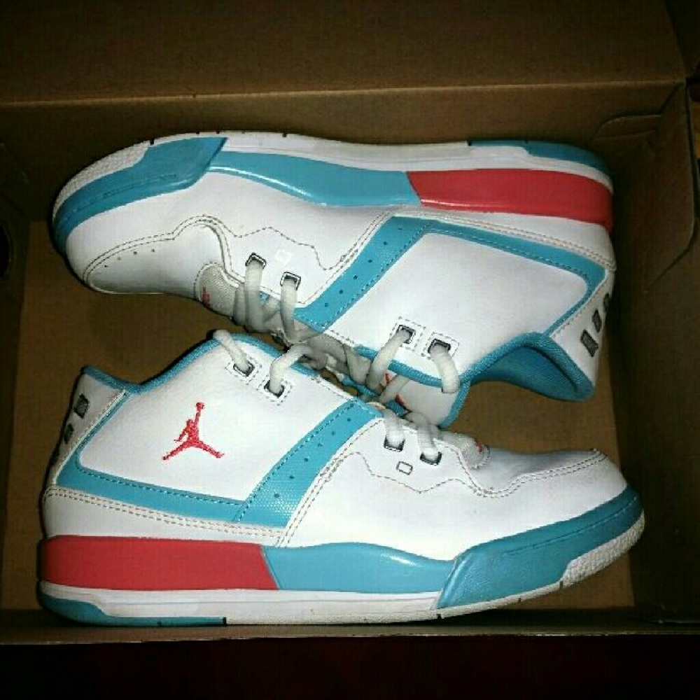 Jordan Flight 23 B-ball Shoes Size 2.5Y