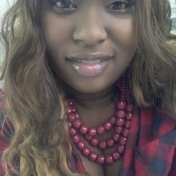 Meet your Posher, Crystal - Picture 1 of 1