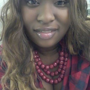 Meet your Posher, Crystal