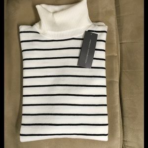 French connection bambi turtle neck