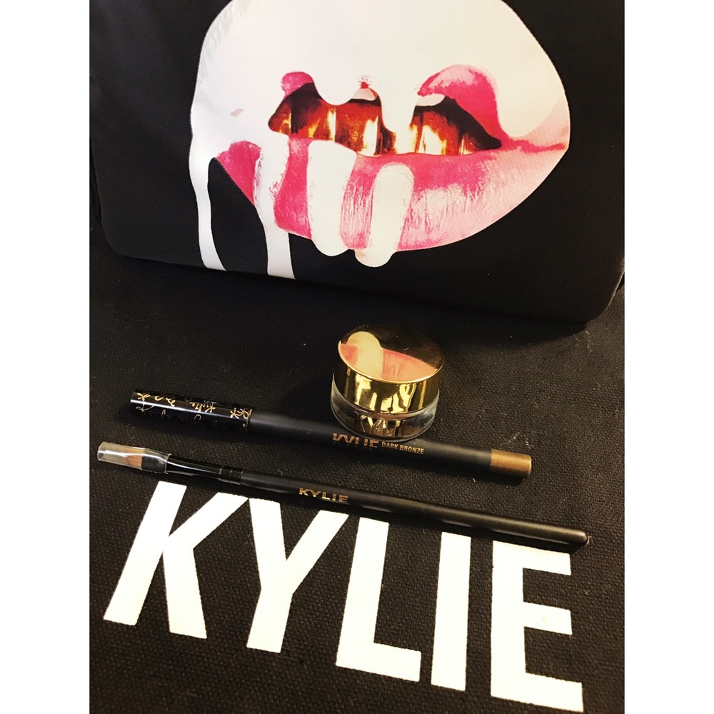 Kylie Cosmetics Eyeliner
