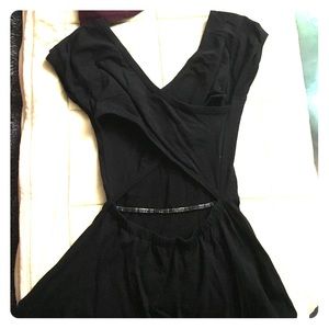 classic brandy melville skater dress - criss cross