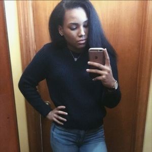 Meet your Posher, Dannika