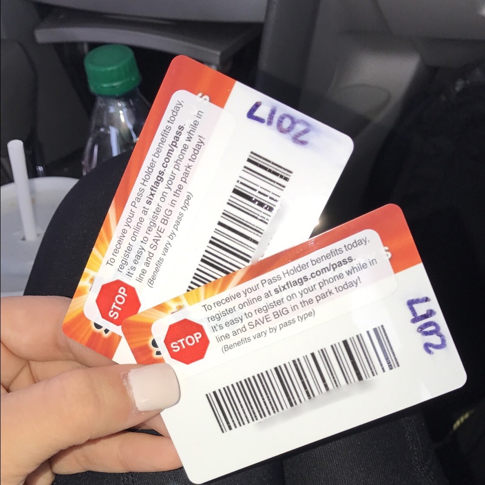 2 six flags season passes