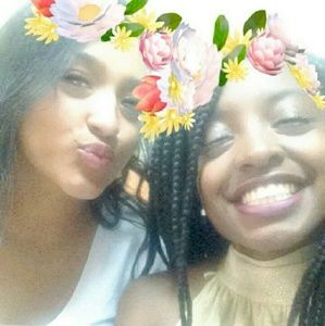 Meet your Posher, Angelique