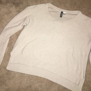 DIVIDED by H&M cream colored long sleeve sweater