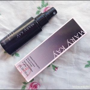 Mary Kay Setting Spray