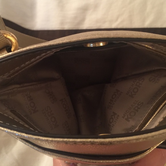 Michael Kors Crossbody Bag - Picture 2 of 3