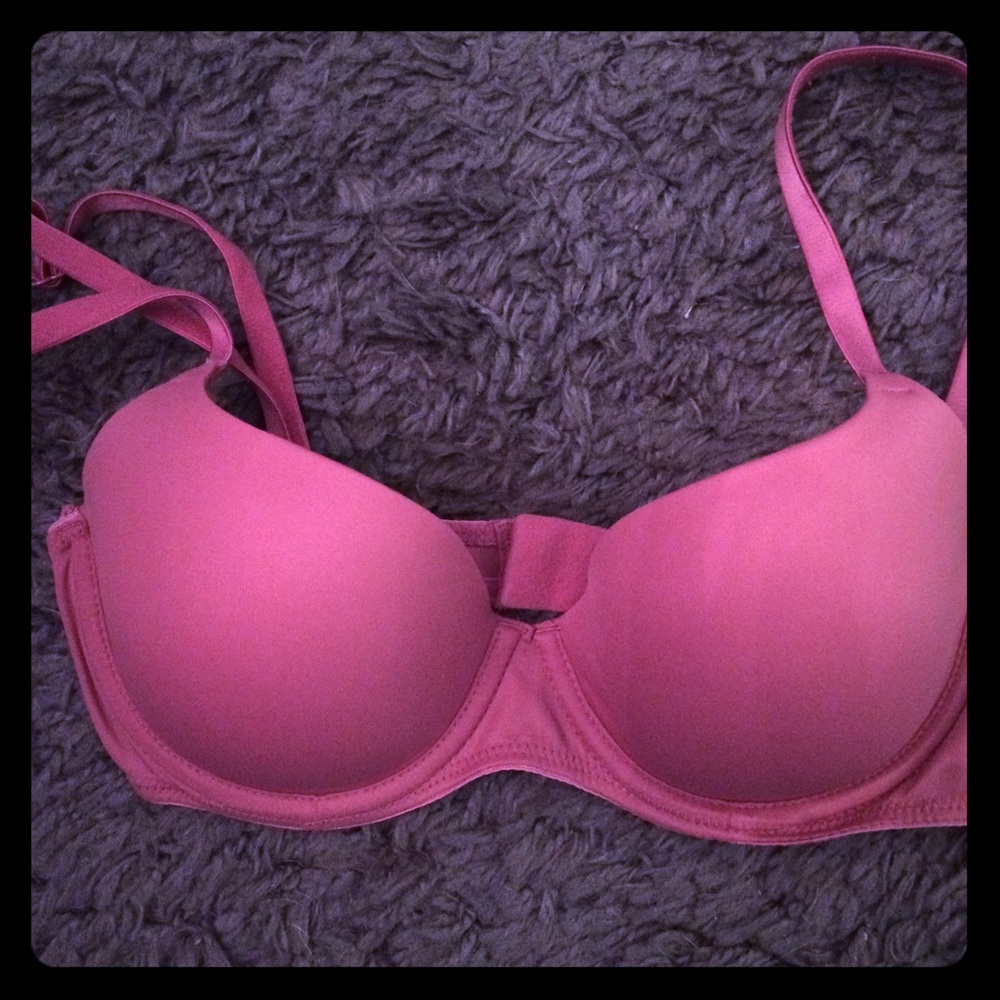 NWOT Victoria Secret Pink Bra. Size 32C