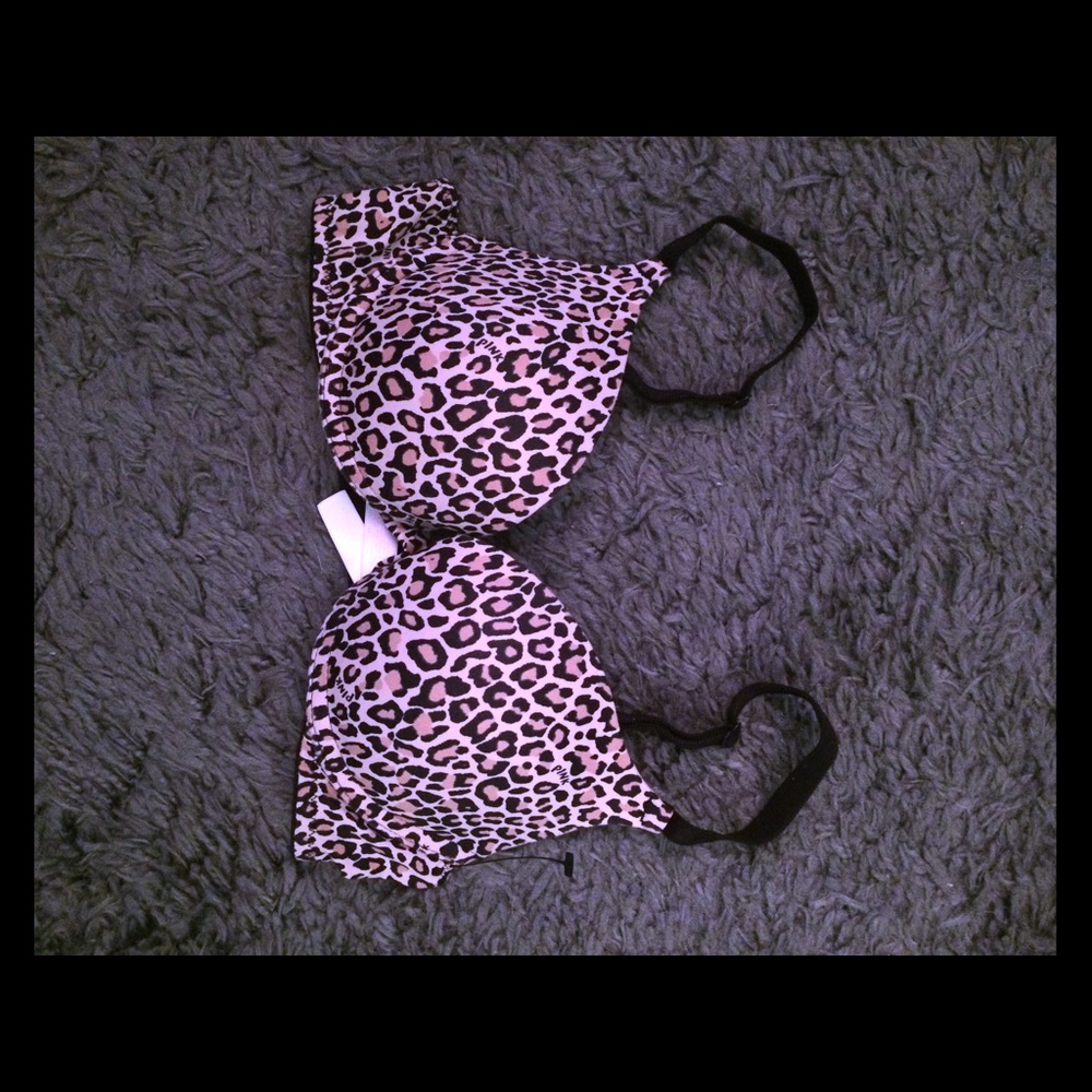 Victoria Secret Pink bra. Size 32B. GUC