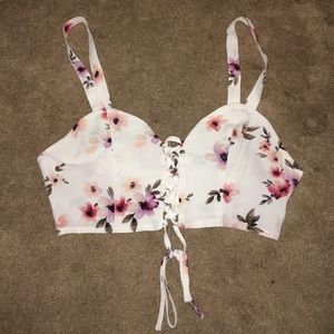 Forever 21 never worn Lacey Floral Crop Top