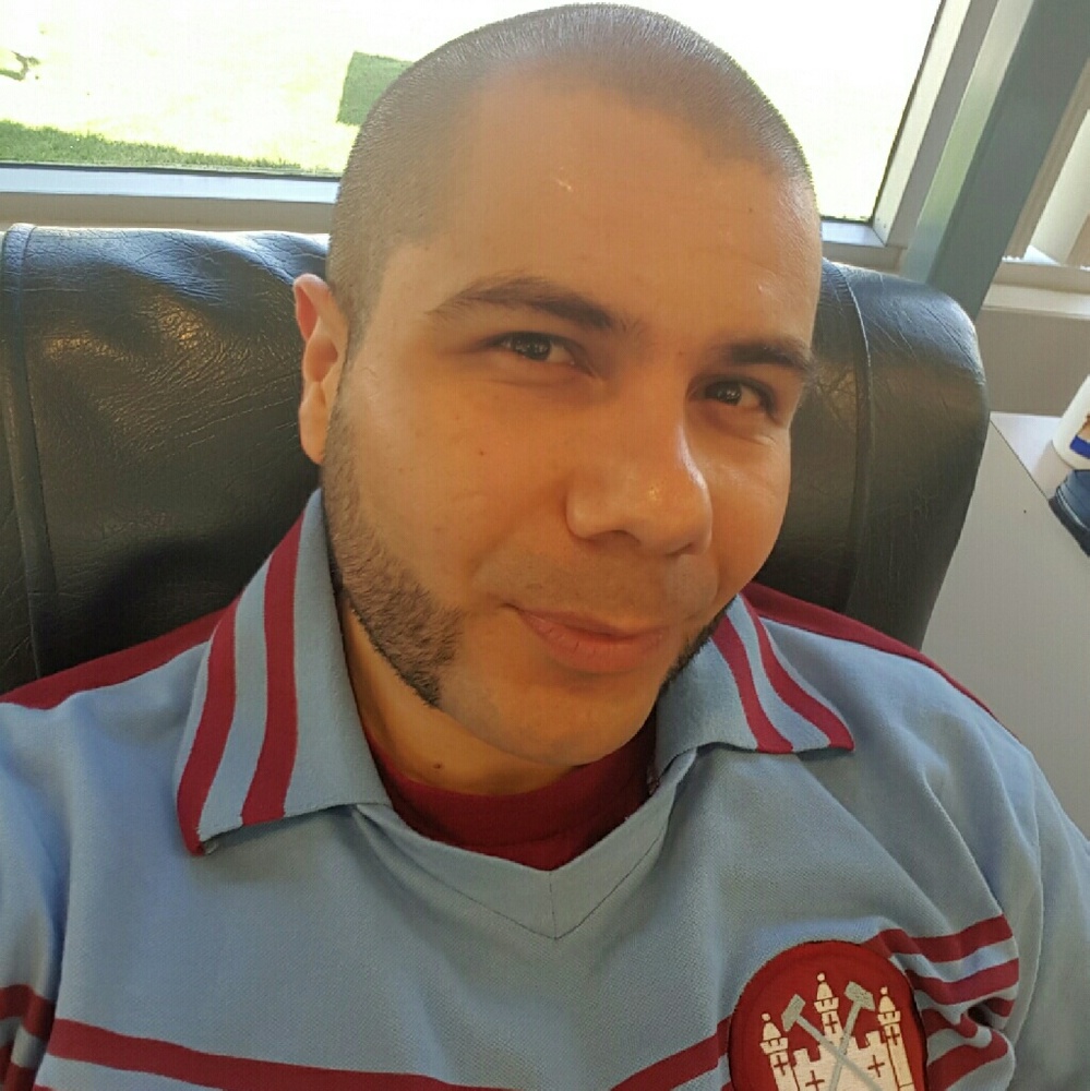 Meet your Posher, Celso