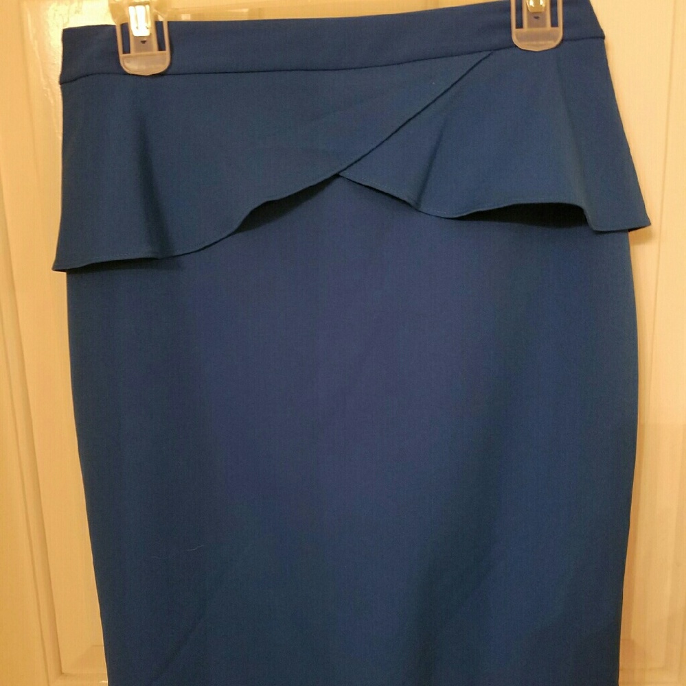 Peplum skirt