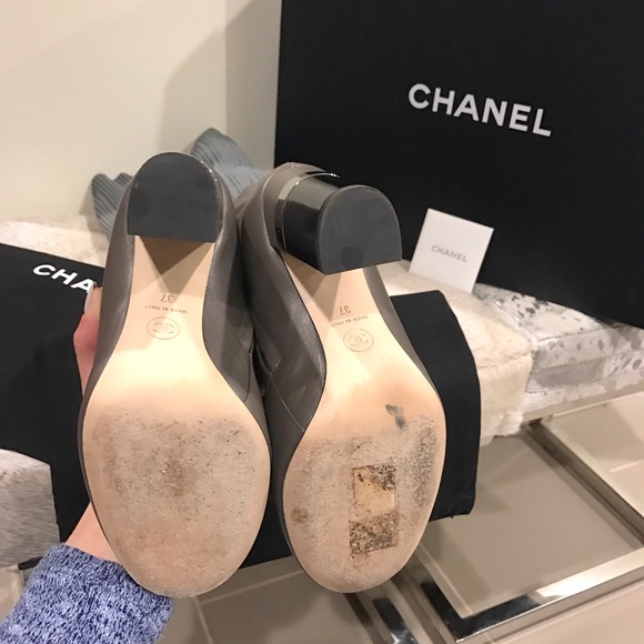 Authentic Chanel boots! - Picture 2 of 4