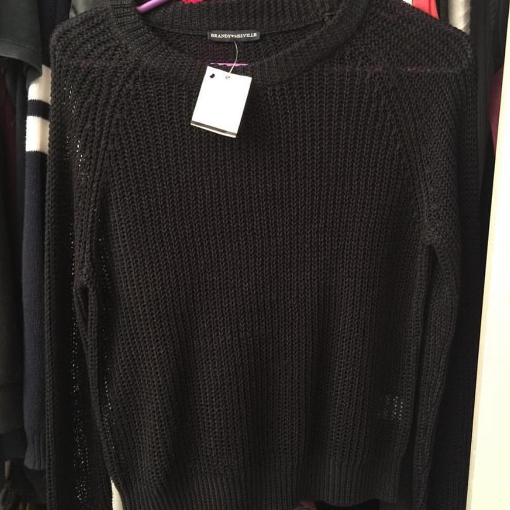 Brandy Melville sweater