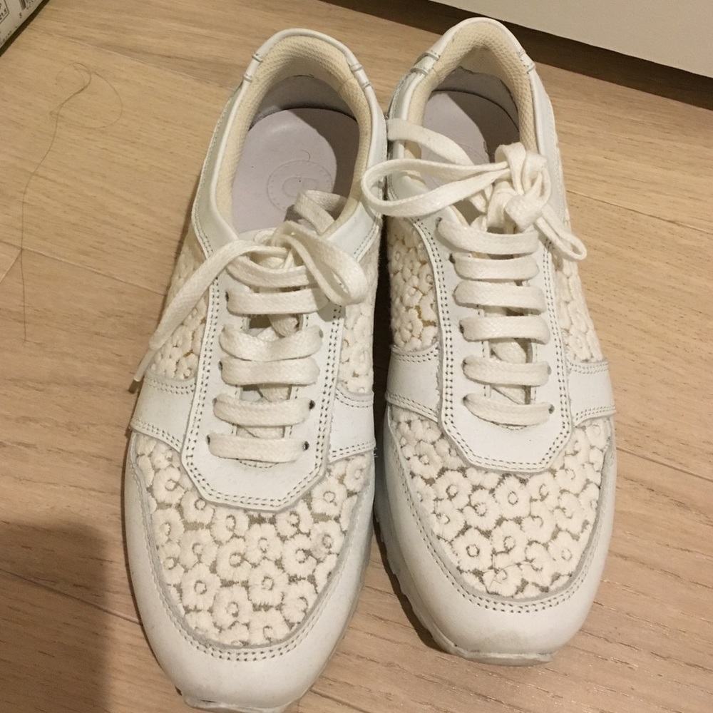 Claudie Perlot sneakers, very good condition